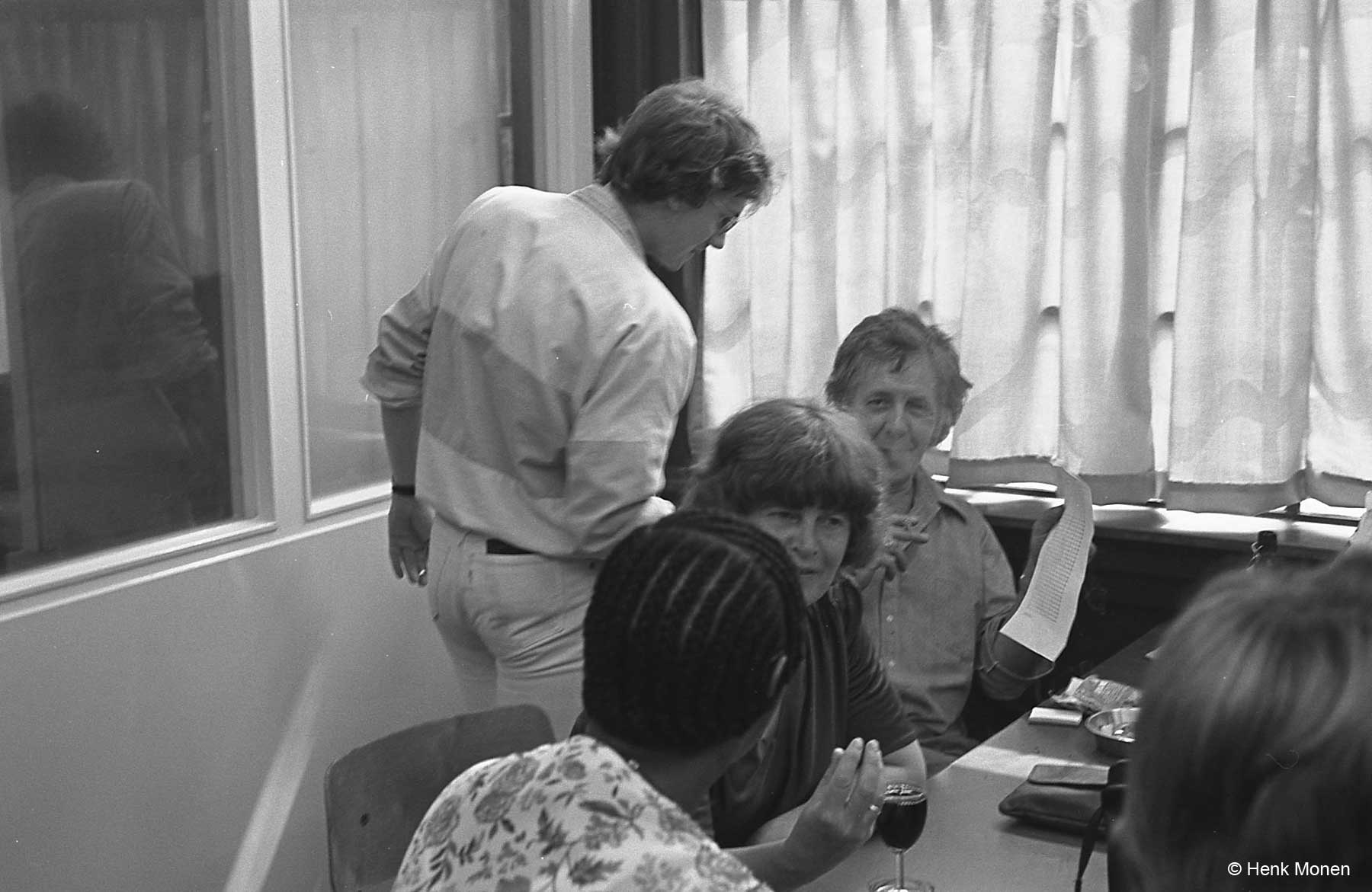 Iemand moet de rekening betalen